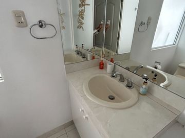 VENDO DPTO REMODELADO, CALLE AUGUSTO BOLOGNESI, SAN ISIDRO