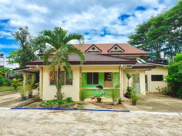 Spacious House and Lot for Sale in Valencia City