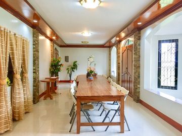 Spacious House and Lot for Sale in Valencia City