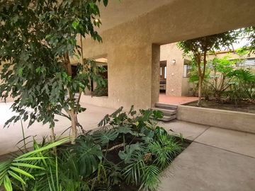 CASA EN VENTA EN TEPOTZOTLAN, ESTADO DE MÉXICO, INCLUYE NAVES INDUSTRIALES.