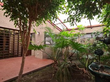 CASA EN VENTA EN TEPOTZOTLAN, ESTADO DE MÉXICO, INCLUYE NAVES INDUSTRIALES.