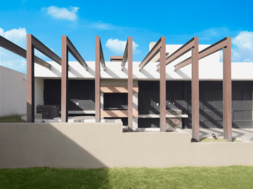 Casa exclusiva en  en venta. Privada, áreas verdes y cerca de todo