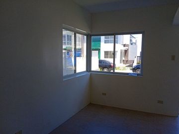For Sale: 3 Bedroom House in San Pedro, Laguna | Ready for Occupancy | Near Southwoods Mall and CALAX