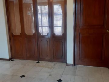 CASA EN CERRADA EN  COL. FLORIDA