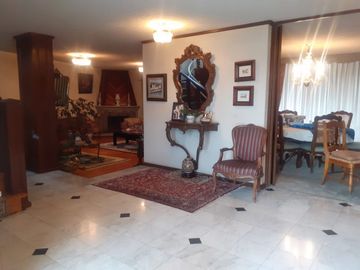 CASA EN CERRADA EN  COL. FLORIDA