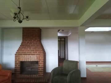 SE VENDE FINCA EN LA CUMBRE
