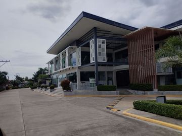 Pre-Selling Spacious 50.07 Sq.m 1 Bedroom Condo for Sale at Antara, Talisay near SRP, Cebu