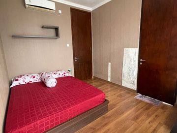 Rumah dg Private Pool di Discovery Lumina Bintaro 11530SD 0811111----