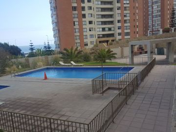 Venta departamento 3 dormitorios a pasos Mall Parque Angamos, Av. Cerro Paranal.