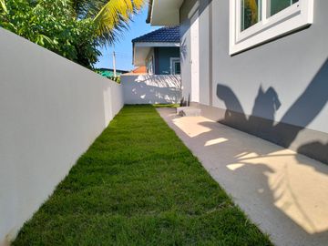 New house sale 3 bedroom, 2 bathrooms,65sqWa. 1.79MB Free transfer,San Sai District,Chiagmai