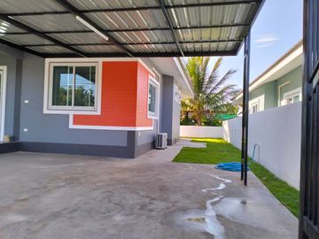 New house sale 3 bedroom, 2 bathrooms,65sqWa. 1.79MB Free transfer,San Sai District,Chiagmai