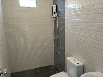 New house sale 3 bedroom, 2 bathrooms,65sqWa. 1.79MB Free transfer,San Sai District,Chiagmai