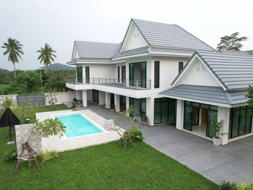 Pool Villa On The Plot Of 1344 Sq.M. In Bangsaray