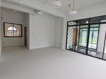 Pool Villa On The Plot Of 1344 Sq.M. In Bangsaray
