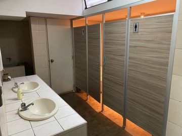 ALQUILO OFICINAS Y/O CONSULTORIOS EN BATALLON CALLAO SUR, CHACARILLA