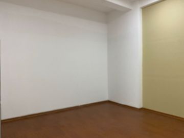 ALQUILO OFICINAS Y/O CONSULTORIOS EN BATALLON CALLAO SUR, CHACARILLA