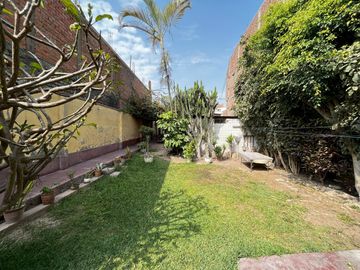VENDO CHORRILLOS ATRACTIVO TERRENO 300M2 PARAMETROS PARA 6 PISOS