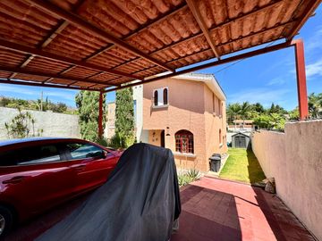 CASA EN VENTA LOMAS DE SANTA ANITA