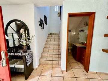 CASA EN VENTA LOMAS DE SANTA ANITA