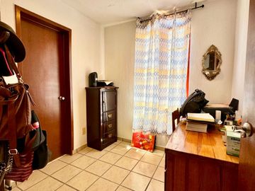 CASA EN VENTA LOMAS DE SANTA ANITA