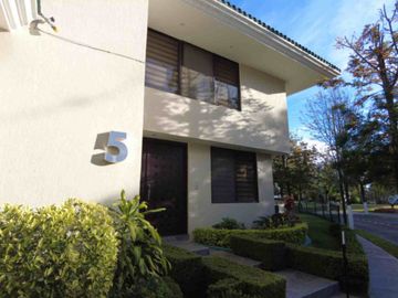 CASA EN VENTA EN RESIDENCIAL PULGAS PANDAS SUR AGUASCALIENTES