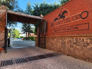 Terreno en venta en Condominio Hacienda del Oro al sur de Guadalajara