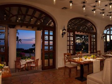 Penthouse con vista al mar y acceso a amenidades de Hotel Zoetry, venta San Jose del cabo.