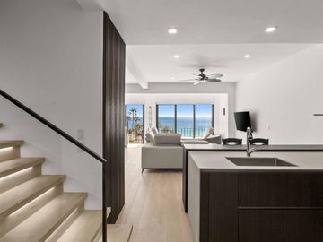 Penthouse con vista al mar y acceso a amenidades de Hotel Zoetry, venta San Jose del cabo.
