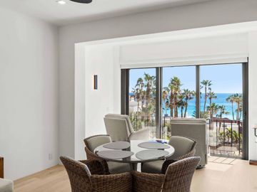 Penthouse con vista al mar y acceso a amenidades de Hotel Zoetry, venta San Jose del cabo.