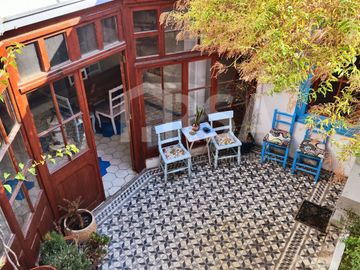 Hermosa casa remodelada en calle Toesca de 4 habitaciones