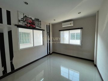 Sell/Rent Twin House Greenery By Niraville Ekachai-Phojae Ekachai Road/34-TH-66006