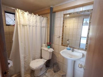 VENDO CASA ESQUINA TOTALMENTE AISLADA EN LA COMUNA DE MAULE