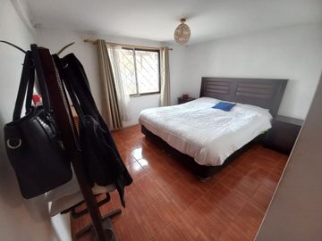 VENDO CASA ESQUINA TOTALMENTE AISLADA EN LA COMUNA DE MAULE