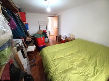 VENDO CASA ESQUINA TOTALMENTE AISLADA EN LA COMUNA DE MAULE