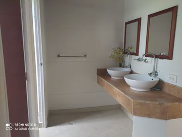 VENDO CASA CONDOMINIO COLINAS MELGAR GIRADOT
