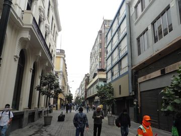 SE VENDE DEPARTAMENTO/OFICINA  REMODELADO CENTRO HISTORICO DE LIMA
