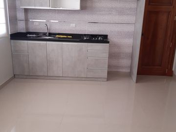 SE VENDE DEPARTAMENTO/OFICINA  REMODELADO CENTRO HISTORICO DE LIMA