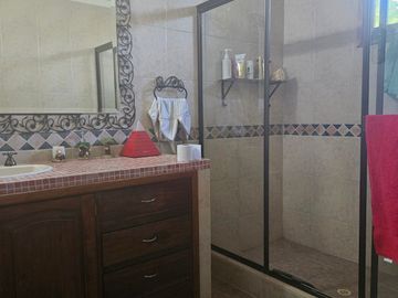 Casa Amoblada en arriendo permanente en conjunto en Ricaurte- Cundinamarca