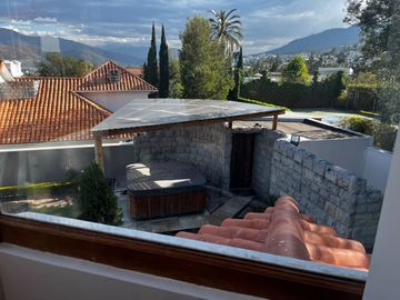 Urb Rancho San Francisco Casa de Venta de 5 habitaciones o dormitorios Cumbayá Quito Ecuador
