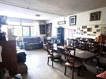Casa en Venta en Fraccionamiento Miraflores en Tlalnepantla, Estado de México