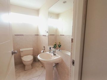 VENTA EN CORAZON DE MIRAFLORES APARTAMENTO FLAT 124.32 M2 VIVE CON COMODIDAD SEGURIDAD Y CERCA DE TODO