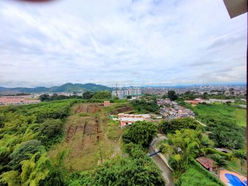 SE VENDE APARTAMENTO EN MIRADOR DE LA PRADERA PISO 16