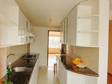 EXCELENTE UBICACION DEPARTAMENTO EN SAN ISIDRO