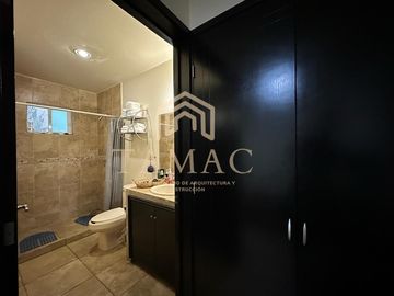 Venta de casa sola en la colonia Cuauhtemoc en Cuernavaca