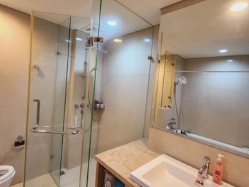 For Lease 2 Bedroom Apartment Size 89sqm, Setiabudi Sky Garden South Jakarta
