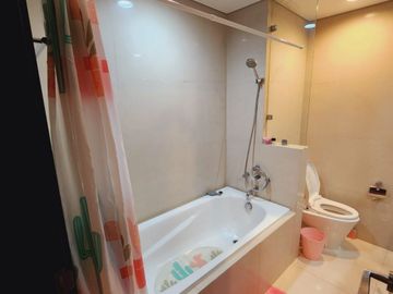 For Lease 2 Bedroom Apartment Size 89sqm, Setiabudi Sky Garden South Jakarta