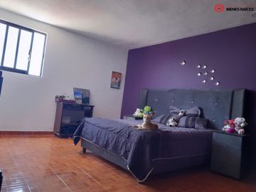 EN VENTA LOCAL COMERCIAL CON DEPARTAMENTO EN ACTOPAN