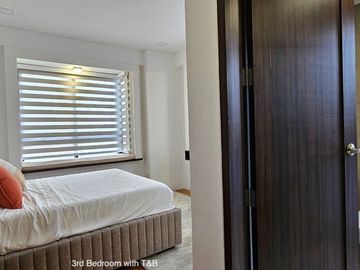 Brand New High Quality Cubao Townhouses for Sale!