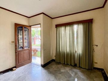 PRIVATE COMPOUND (6 UNIT RUMAH) JL M KAHFI / JAGAKARSA, JAKSEL