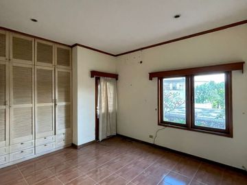 PRIVATE COMPOUND (6 UNIT RUMAH) JL M KAHFI / JAGAKARSA, JAKSEL